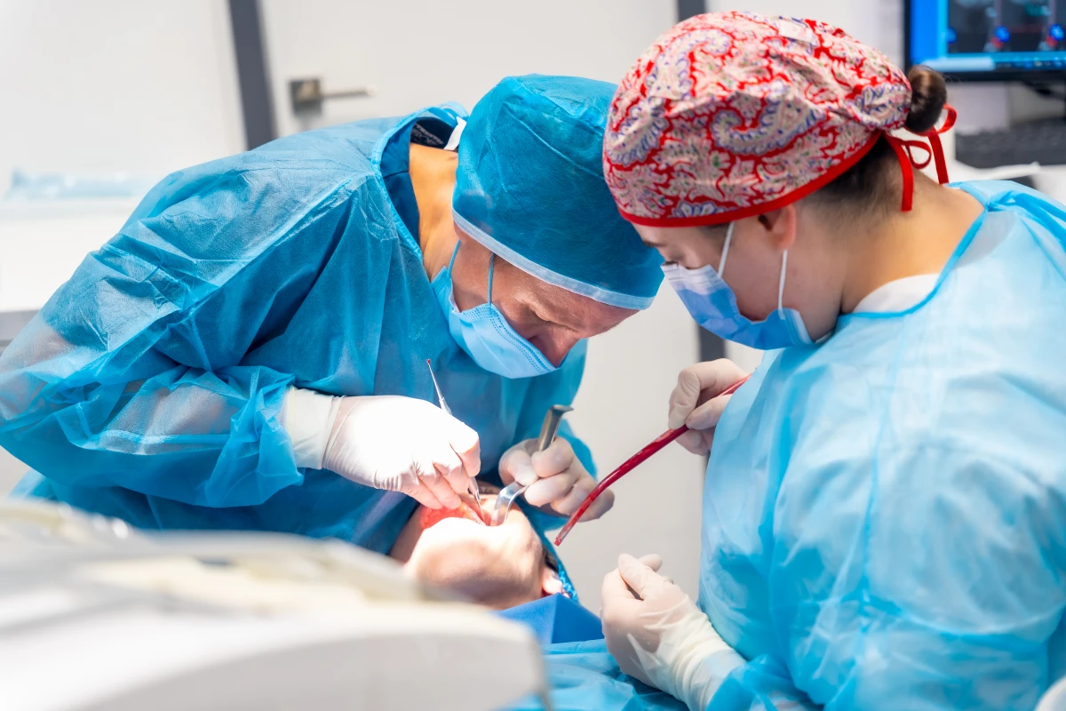 Pandémie et blouses médicales : le bouleversement d'un marché en pleine effervescence