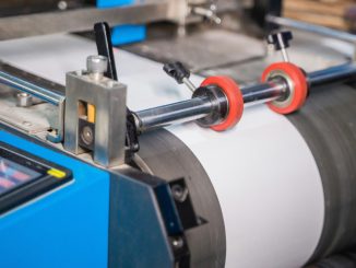 Comment optimiser la productivité de votre entreprise avec une étiqueteuse industrielle ?